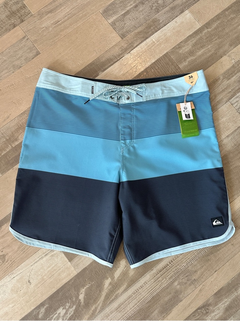 Quicksilver SurfSilk Tijuana 19" Blue Colorblock Striped Boardshorts Size 36 NWT